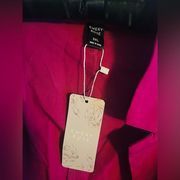 Emery Rose NWT Plus Notched Detail Open Front Vest Blazer, Fuchsia, 0XL - Picture 4 of 6